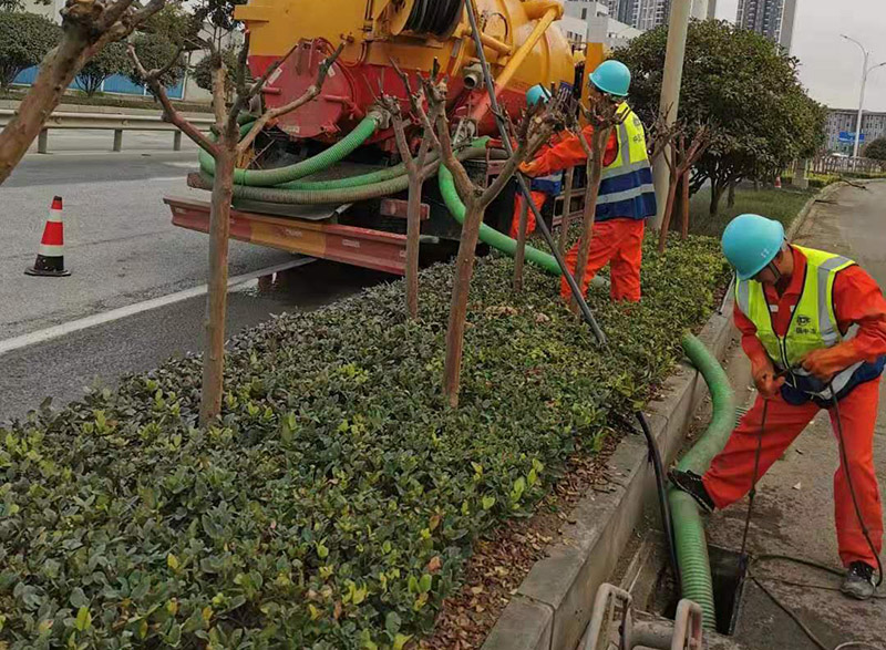 城西市政管道清淤